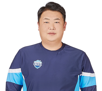 오진혁 선수 정면 상반신 사진